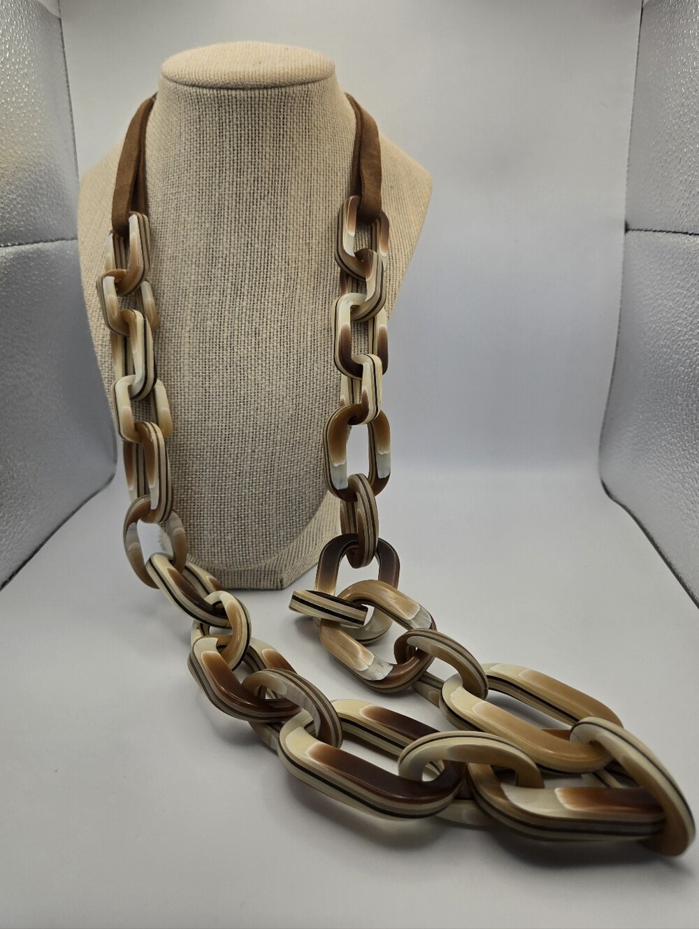 Chico's Long Chunky Lucite Link Necklace Cream Brown Geometric Trendy Statement